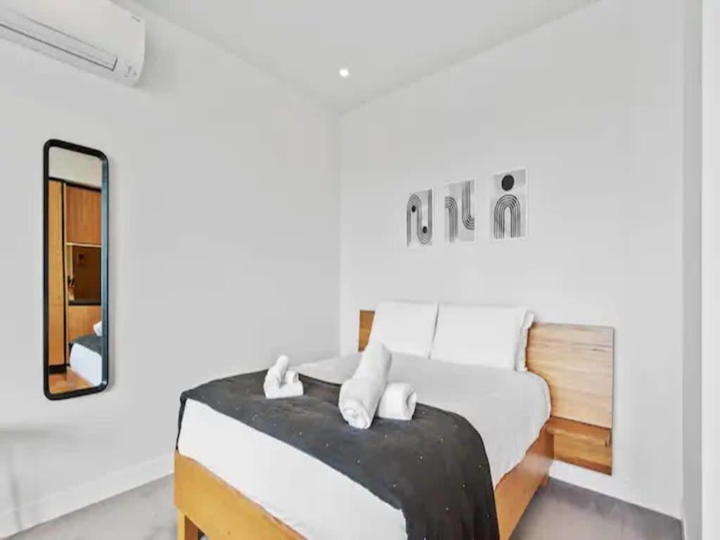 Modern One Bedroom Apartment In Wynyard Quarter Auckland Exterior foto